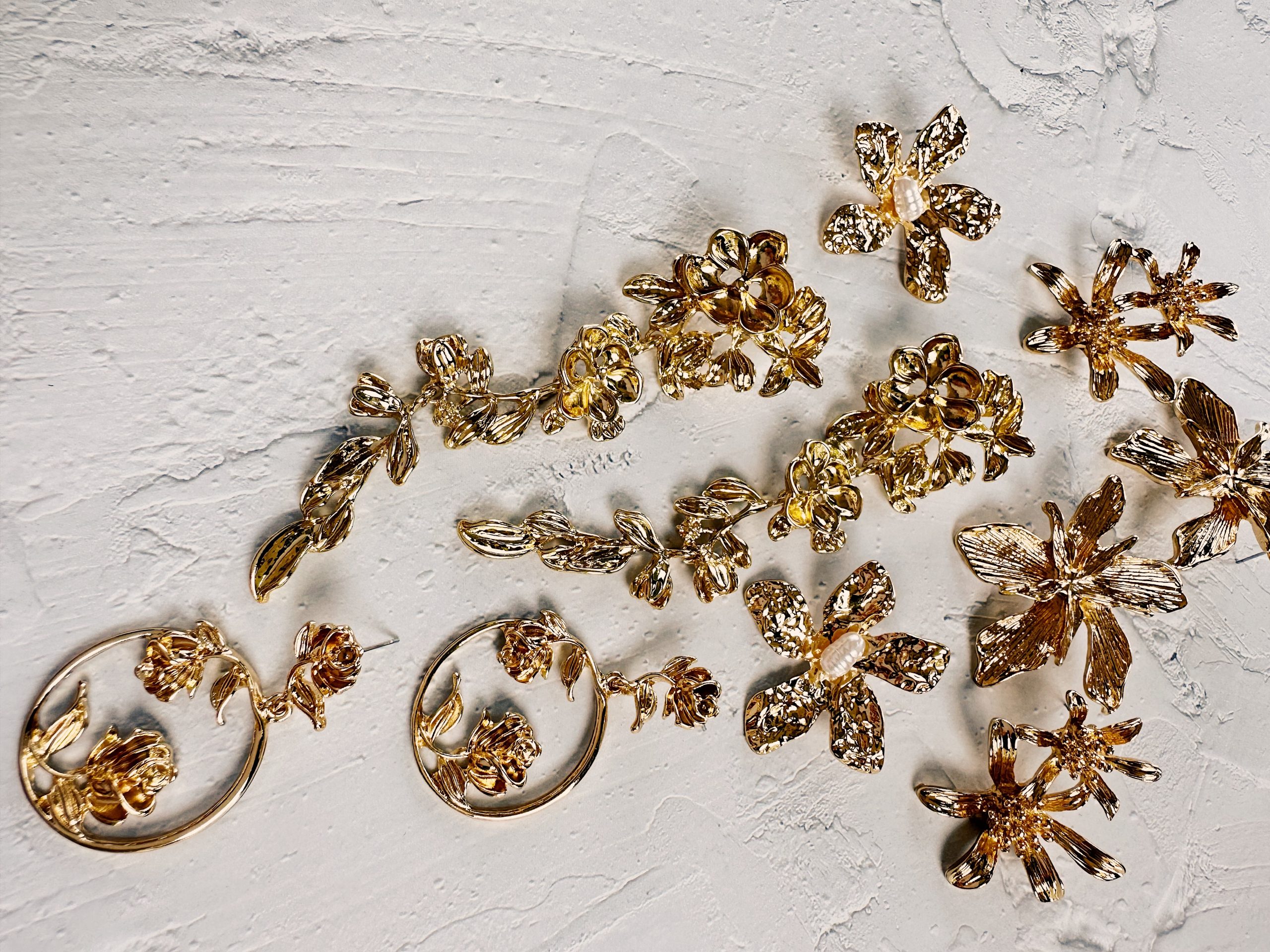 woman-in-floral-spring-summer-dress-P68ZMJ4